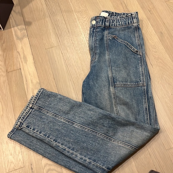 MOTHER High-Rise Elastic Waist Mom Jeans - Picture 7 of 10